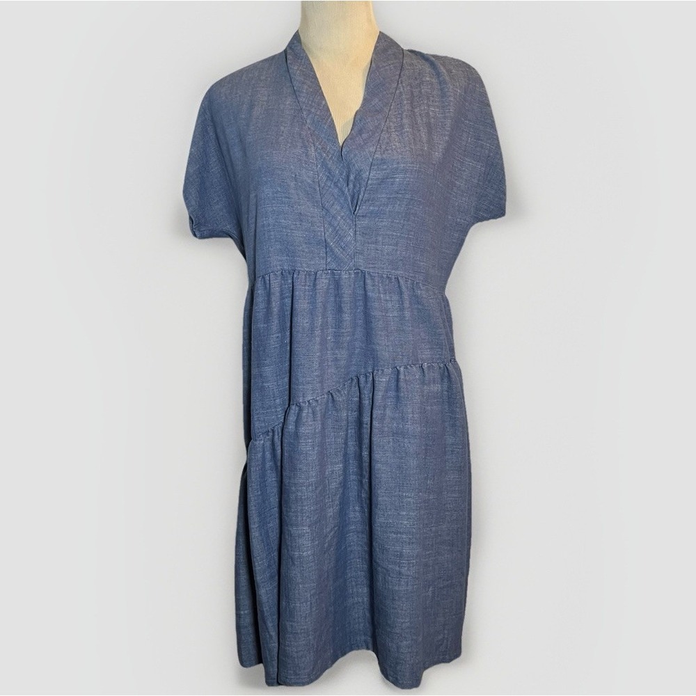 52Seven Chambray Blue Tiered V-Neck Dress Medium Linen‎ Blend Boho Cottagecore